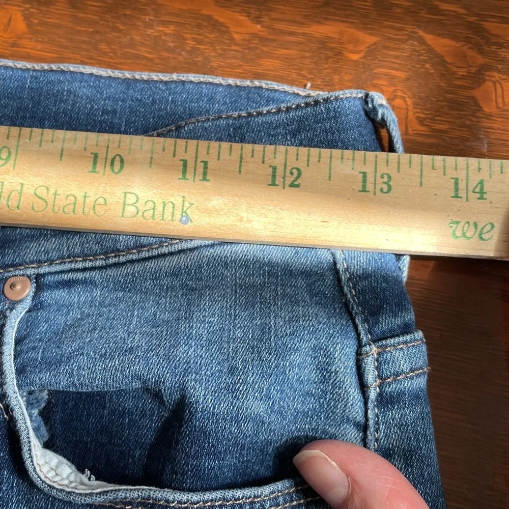 MOTHER High Waisted Rail Ankle Fray in High Fidelity Size 28